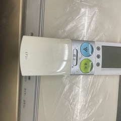 大容量！シャープお掃除機能付きエアコンの画像