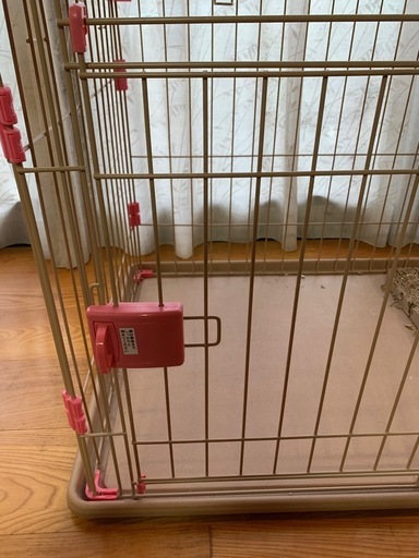 猫のケージ