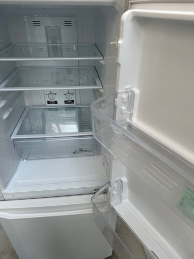 一人暮らしに！146ℓ冷凍冷蔵庫（三菱）