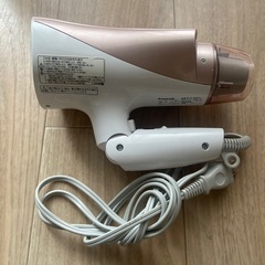 4/2決まりました　お譲りします　動作鈍　Panasonic ドライヤーの画像