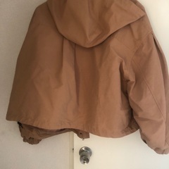 フード付きジャケットの画像