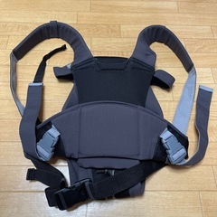 combi 抱っこ紐  新生児からの画像