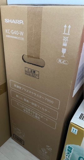 お取引中【新品未使用】SHARP シャープ 加湿空気清浄機 11畳 KC-G40-W 加湿器 空気清浄機 