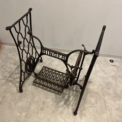 シンガー　SINGER ミシン台の画像