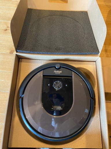 使用回数少なめ　ルンバi7＋　アイロボット