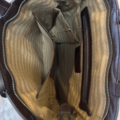 マザーハウスMOTHERHOUSEリュックサック ナップザック リックサック ルックザック サブリュック ナップサック バックパック デイパックダークブラウン焦げ茶色無地レザー、牛革、本革チャームmenwomenメンズレディースユニセックス男性用女性用紳士婦人の画像