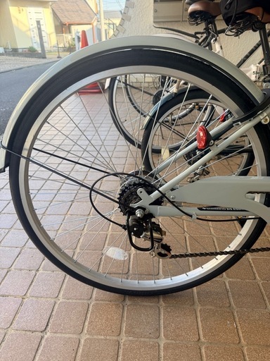 折りたたみ自転車　状態良好・すぐ乗れます（布団あり）