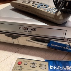 VHS.DVDレコーダーの画像