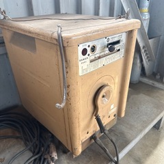 アーク溶接機　200V 日立製　動作確認済みの画像