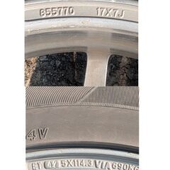 夏タイヤアルミホイール4本　215/55R17　早く取りに来てくれる方値引きします。の画像