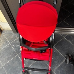 combi　ベビーカーの画像