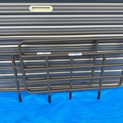 落ち着いた色の
電動ベッド中古品の画像