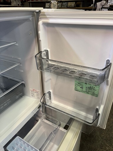 美品！三菱2ドア146L冷蔵庫　2024年製