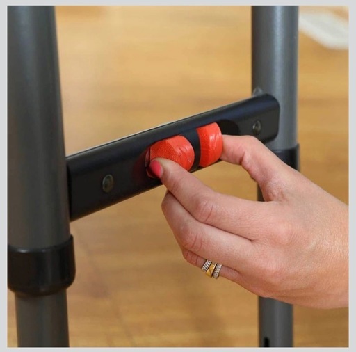 【新品未使用品】【お値下げ不可】LIFETIME 4ft 折り畳み机 (高さ調節可能)