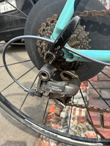 防犯登録解除済み　Bianchi ビアンキ フルカーボン メンテナンス前 防犯登録解除済み Bianchi ビアンキ フルカーボン メンテナンス前