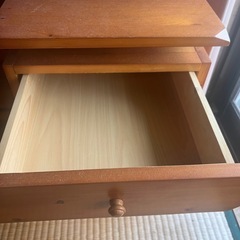 勉強机、デスクの引き出し棚　天板高さ調整可能の画像