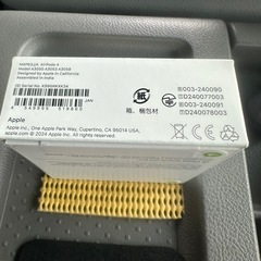 【新品未開封】Apple AirPods 4 ワイヤレスイヤホン　エアポッズの画像