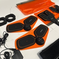 正規品シックスパッド３点セット。の画像