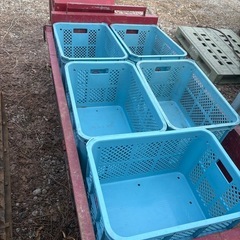 ユニキャター　650キロミニダンプカー クローラー式の画像