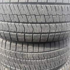 ブリジストン   冬タイヤの画像