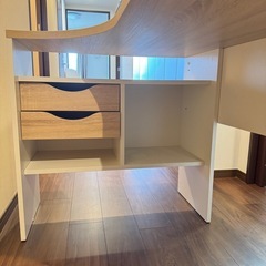 パソコンデスク  机
の画像