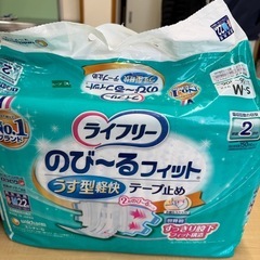 テープ式オムツ　尿とりパッド　Mサイズの画像