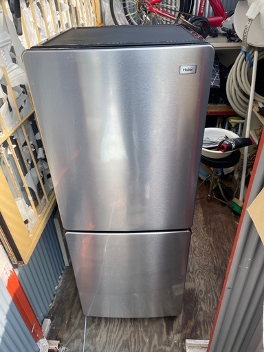 2022年製Haier ノンフロン冷凍冷蔵庫 148L (パンダ) 羽黒のキッチン 
