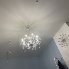 4/2まで シャンデリア の画像