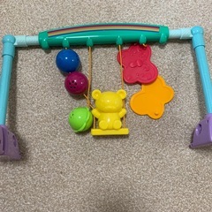 新生児から遊べるベビージムの画像