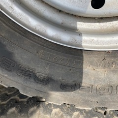 キャリイ　DA63T   軽トラ　タイヤの画像