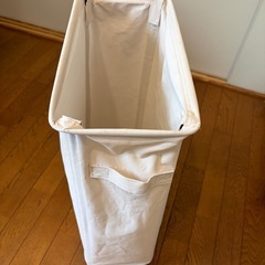 ニトリ　ランドリーボックスの画像