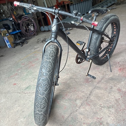 ファットバイク