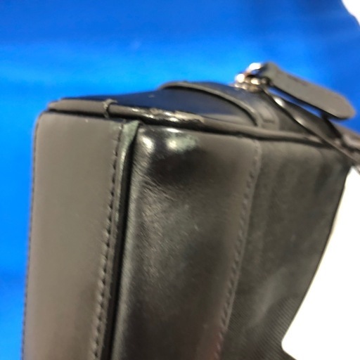 ジモティ割引有★【ジャングルジャングル岸和田店】クレストブリッジ ブラックレーベル ショルダーバッグ ブラック　南大阪 岸和田市 貝塚
