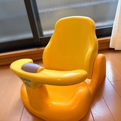 アップリカ バスチェア ベビーの画像