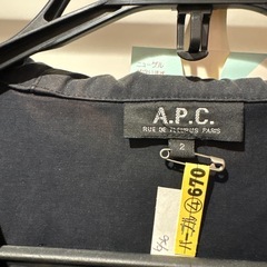 A.P.C. ネイビー トレンチコートの画像