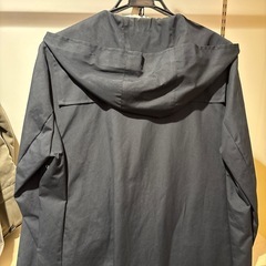 A.P.C. ネイビー トレンチコートの画像