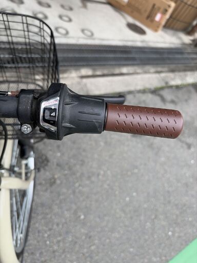 26インチ シティサイクル 変速付き 自転車