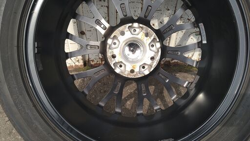 225/50R17　REGUNO　ＧＲ-XⅡアルミ付き