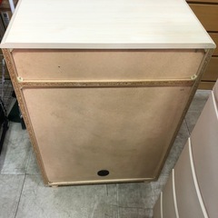 キャビネットの画像