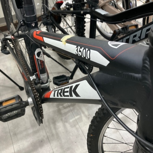 TREK マウンテンバイク　26インチ　1D33U005　ブラック×オレンジ　【トレファク堺福田店】 TREKマウンテンバイク26インチブラック×オレンジ【トレファク堺福田店】