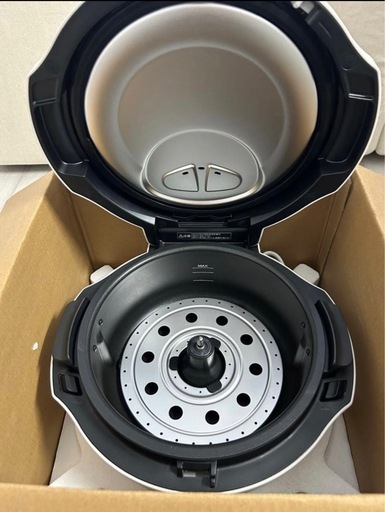 新品 パナソニック オートクッカー ビストロ NF-AC700-H 自動調理鍋 パナソニック オートクッカー ビストロ  　　　　　　　自動調理なべ 4.2L 鍋底かきまぜ 炒め                          蒸し 低温 無水 煮込 自動調理 圧力 低温                         NF-AC700-H ライトグレー 新品 鍋