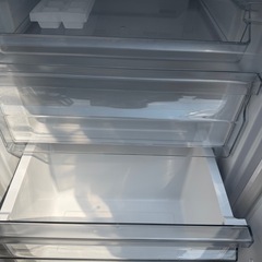 Haier ハイアール 2ドア 冷凍冷凍庫 148L JR-NF148B 冷凍室54L 冷蔵室94L クリアバスケット 2018年式 中古稼働品 ③の画像