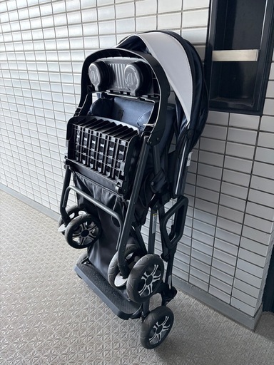 カトージ　二人乗りベビーカー