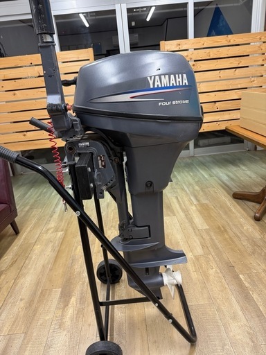 YAMAHAヤマハ6馬力　船外機　補機　船　ボート