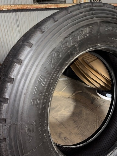 2本 275/70R22.5 148/145Jトラック バス トーヨータイヤ