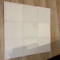 ①ジョイントマット白9枚約95cm 汚れあり 引き取り限定の画像