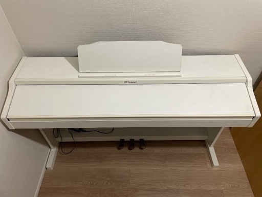 Roland電子ピアノ　RP501R