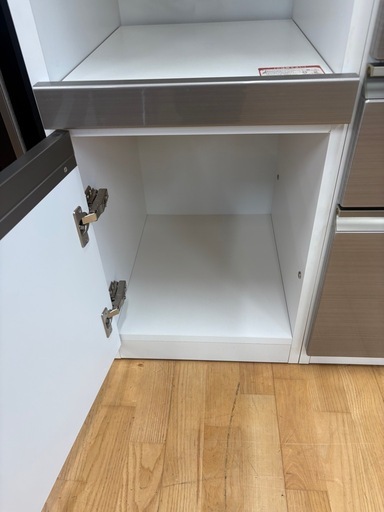 ジモティー特別価格? N1348★キッチンカウンター★キッチンボード★食器棚★幅1570mm 