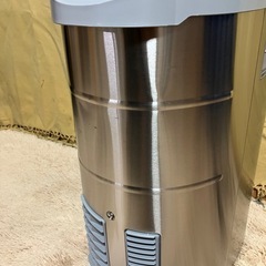 パナソニック 生ゴミ処理機 家庭用 コンポスト 温風乾燥式 6L シルバー MS-N53XD-Sの画像