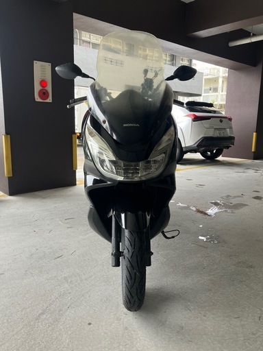 【売却済】HONDA PCX125 JF56 低走行ワンオーナー車両(新車購入時の書類、メンテナンスノートあり)！整備･自賠責付！人気のブラック新品外装！